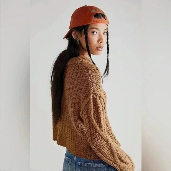 Free People Cutting Edge Cable Pullover | CAMEL - Picture 3 of 9